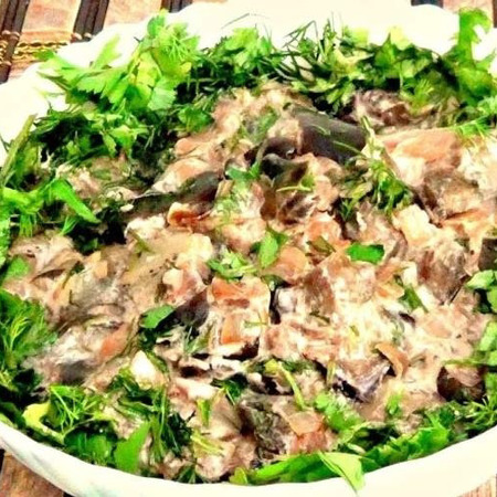 Баклажани, тушковані в сметані