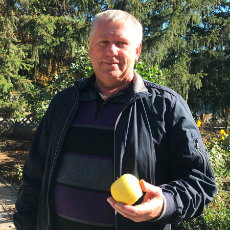 Дорогі працівники ТОВ «Авангард»! Шановні земляки, трударі села! 