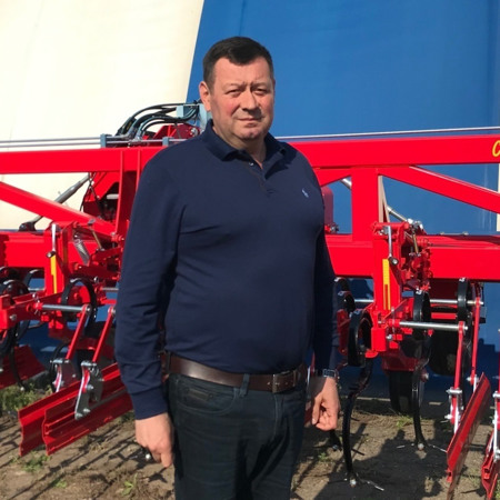 Шановні односельці  та працівники ТОВ «Весна», вітаю вас із Великоднем! 