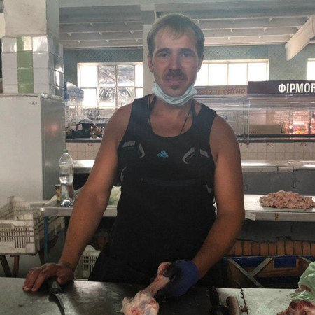 Мясник с двумя медобразованиями