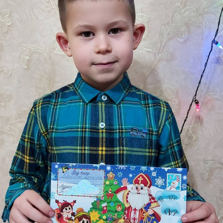 Артем  Бабін,  6 років,  смт Петропавлівка