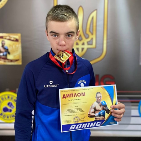 Максим Стефанюк-Пеньора (вагова категорія — 52-54 кг)