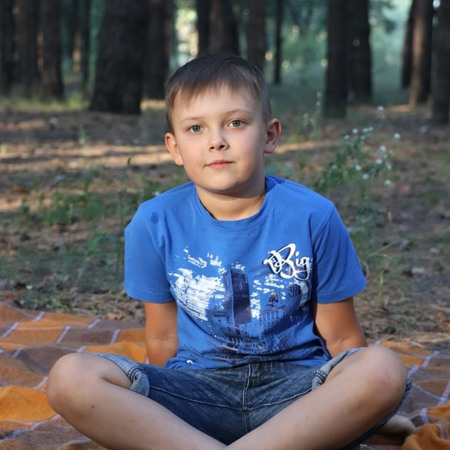 Ілля Гапонов, 7 років,  смт Петропавлівка