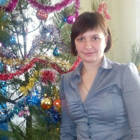 Дар’я Маслак, завідуюча Миколаївською сільською бібліотекою