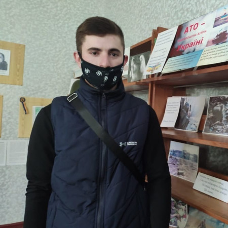 Смирний Володимир Віталійович,   с.Чумаки