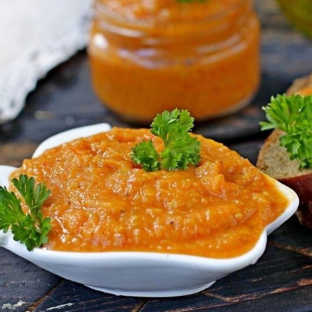 Кабачкова ікра в духовці