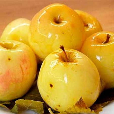 Квашені яблука для пирогів