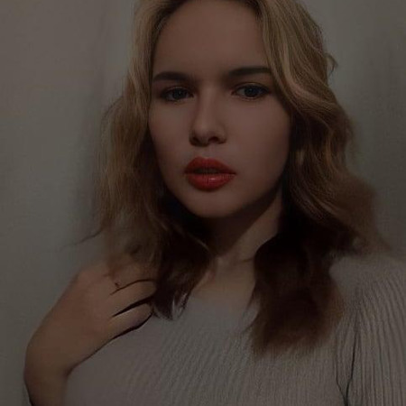 Дар’я Голованьова,  17 років, с. Хороше  Петропавлівського району