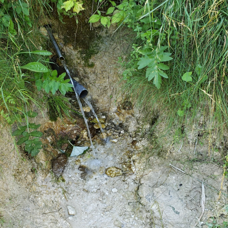 Цілюще джерело