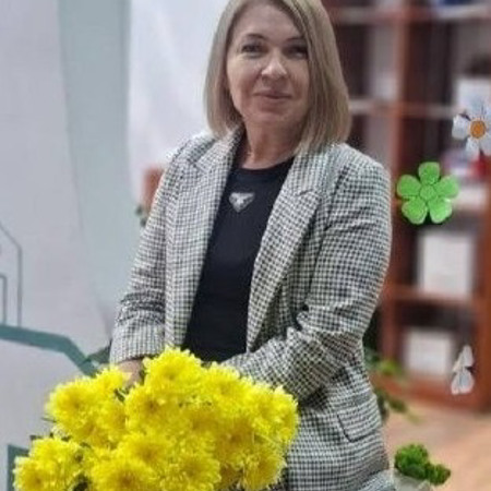 Наталю Гречко вітає донька Дар’я