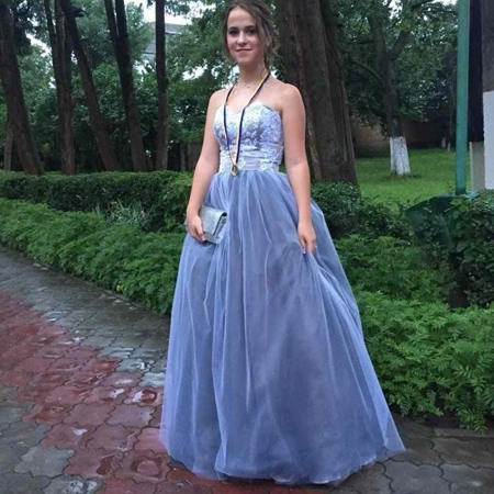 Ольга Савіна, золота медаль, 1 школа