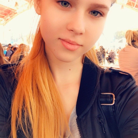 Вікторія Ковалькова,  17 років, студентка 1 курсу факультету фізичної терапії, ерготерапії Дніпровської  медакадемії 