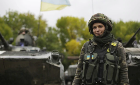 Українки на війні: жінки сьогодні боронять рідну землю