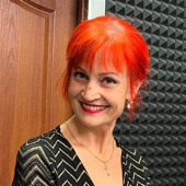 Лариса Романова