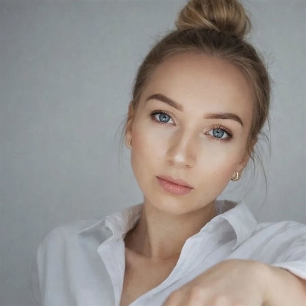 Анна Купченко