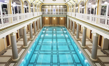 Londonskaya SPA Hotel