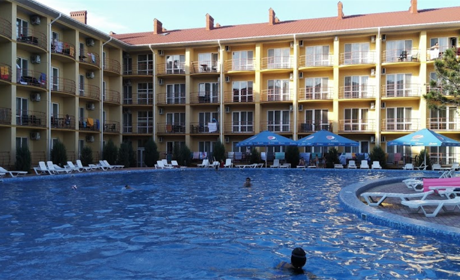 Отель "Бриз де Люкс"