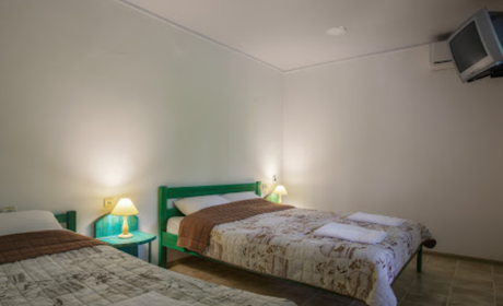 Отель "Робинзон"