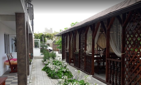 Частное домовладение "Глобус"