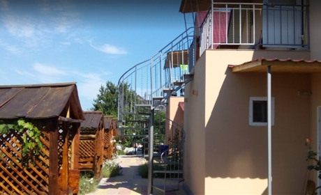 Частные домики "Александра"