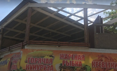 Кафе "Лоток у моря"
