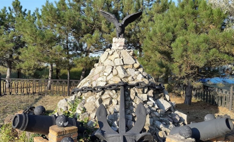 Памятник Кошевому Атаману Сидору Белому