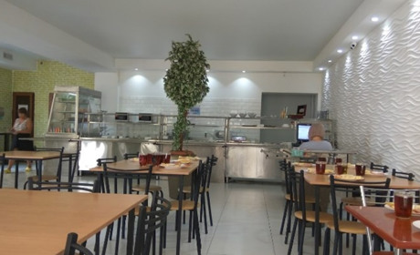 Кафе-столовая "Золотой Лев"