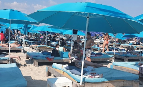 Пляж Сальвадор Дали