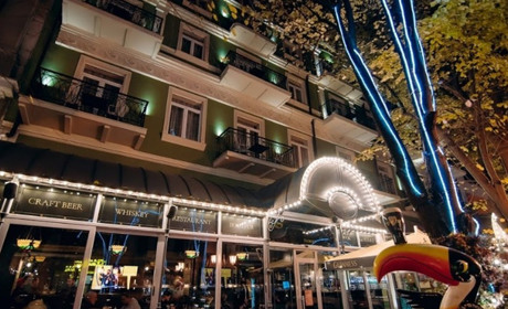 Mick O'Neills Pub&Restaurant
