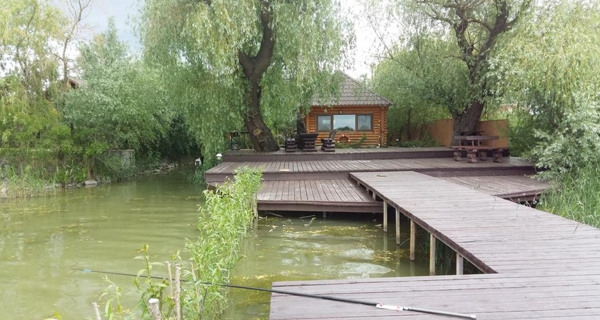 Готельний комплекс "Villa Mango"