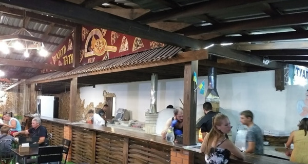 Кафе "Хата тата"