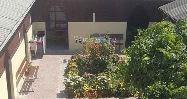 Гостевой дом "Азовская 51"