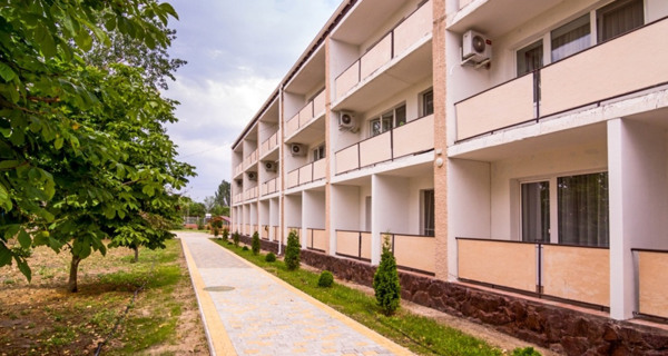 Отель Azure DeLuxe