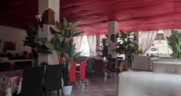 Ресторан "Элен и ребята"