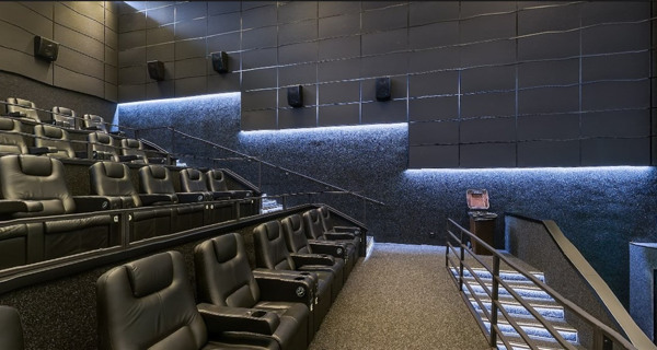 Кинотеатр Multiplex Gagarinn Plaza
