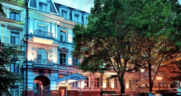 Отель Continental Hotel