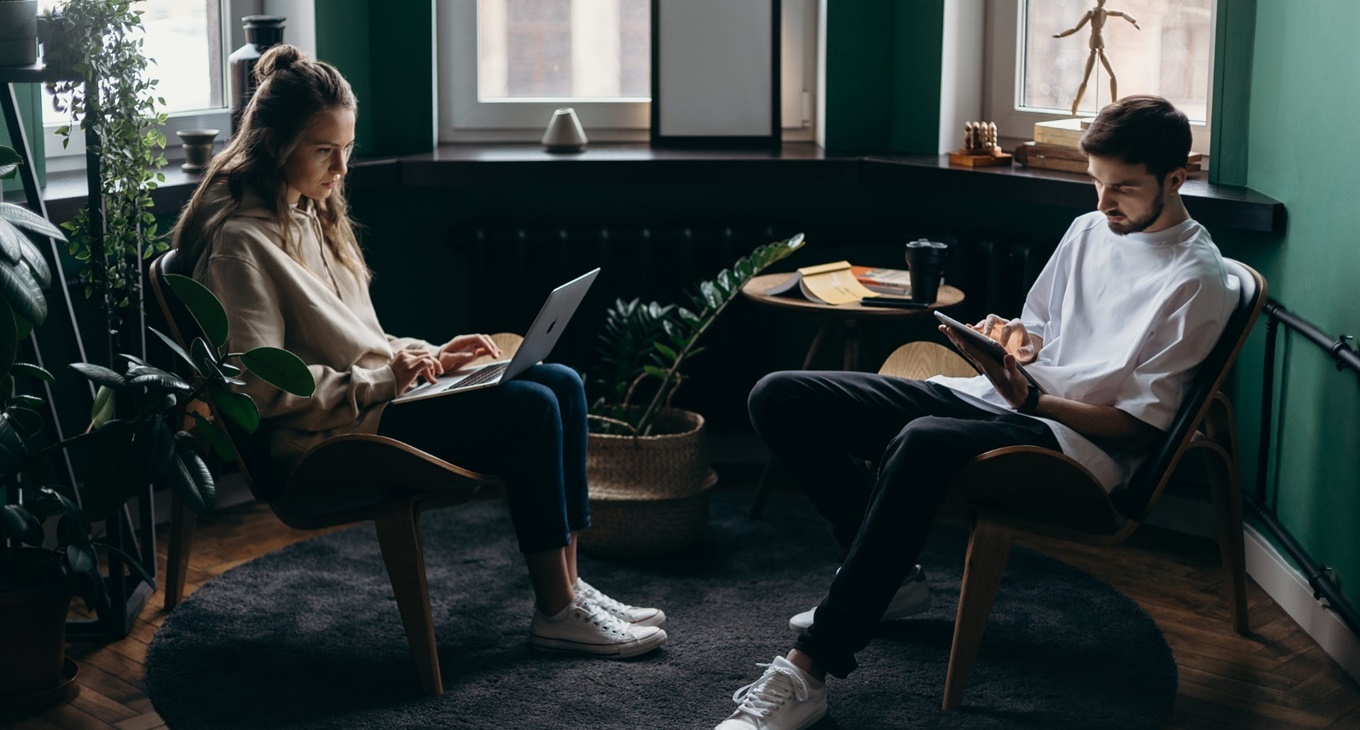 "Залишайся вдома — дай шанс на життя" 