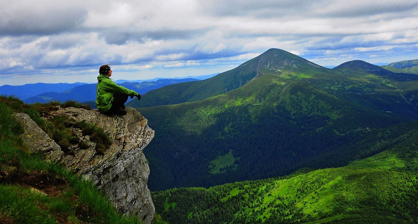 Фотоконкурс «Літній відпочинок в українських Карпатах»: зафіксуйте мить — і вигравайте подарунки