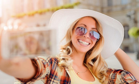 Доброnews. City оголошує конкурс "Найяскравіше селфі цього літа". У подарунок - професійна фотосесія!