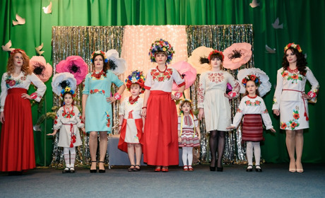 Біляївська громада у вишиванці