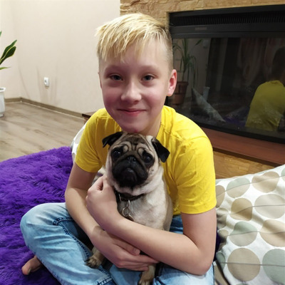 Марк Тороп зі своєю собакою на і'мя Дорафєя 