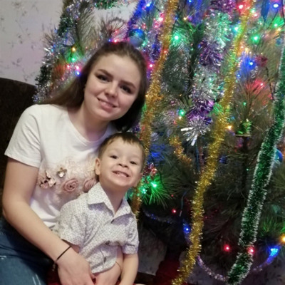 Анна Плосконос 