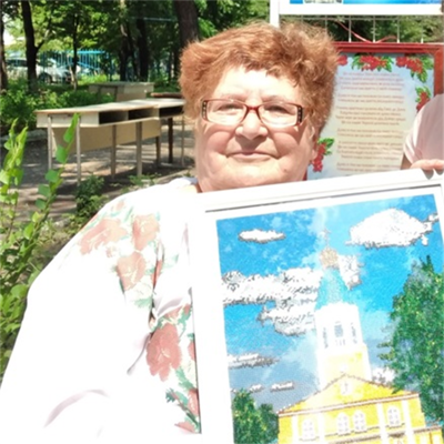 Валентина Сідорова дослідниця родоводів земляків