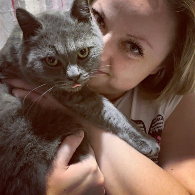 Жанна Базяк із котиком Мурчиком