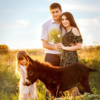 Люба, Юра і Вероніка 