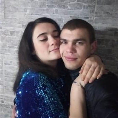 Єва Ганжа, Андрій Ларі