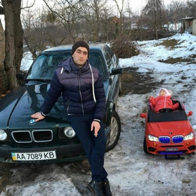 Даша і BMW