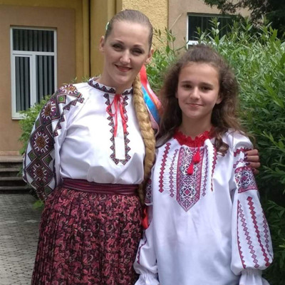 Мартуся та Ольга Максимищак