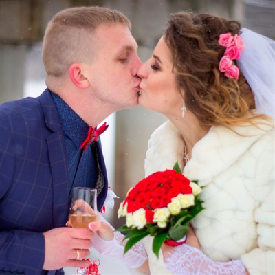 Альона та Павло Шарій