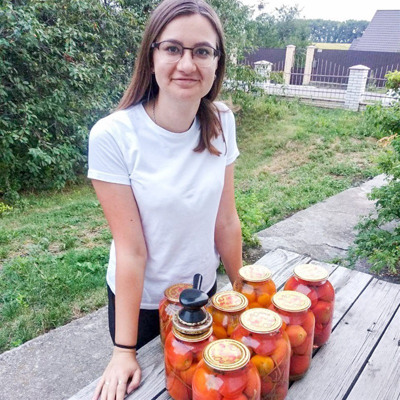 Олеся Миколайчик